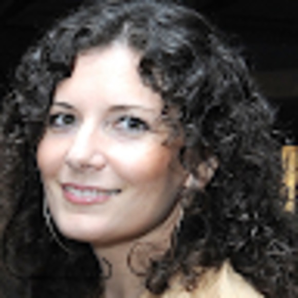 Meet your Posher, Adriana - Picture 1 of 1